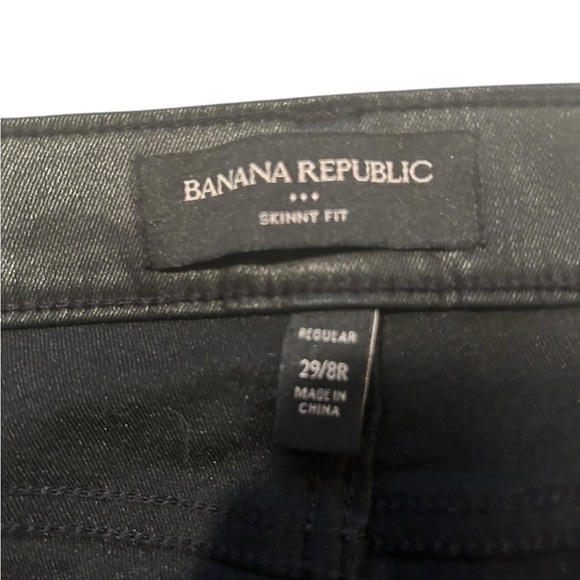Banana Republic Mid- Rise Skinny stretch Coated Jean Size 29/8R Black - Picture 9 of 9